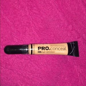 LA girl pro concealer